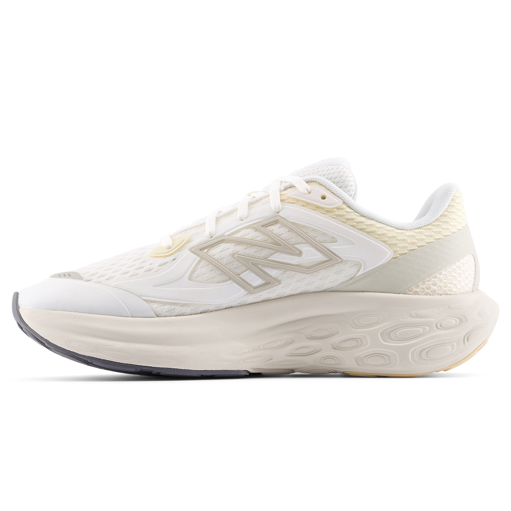 Dámské boty New Balance UTRNEA – béžové,