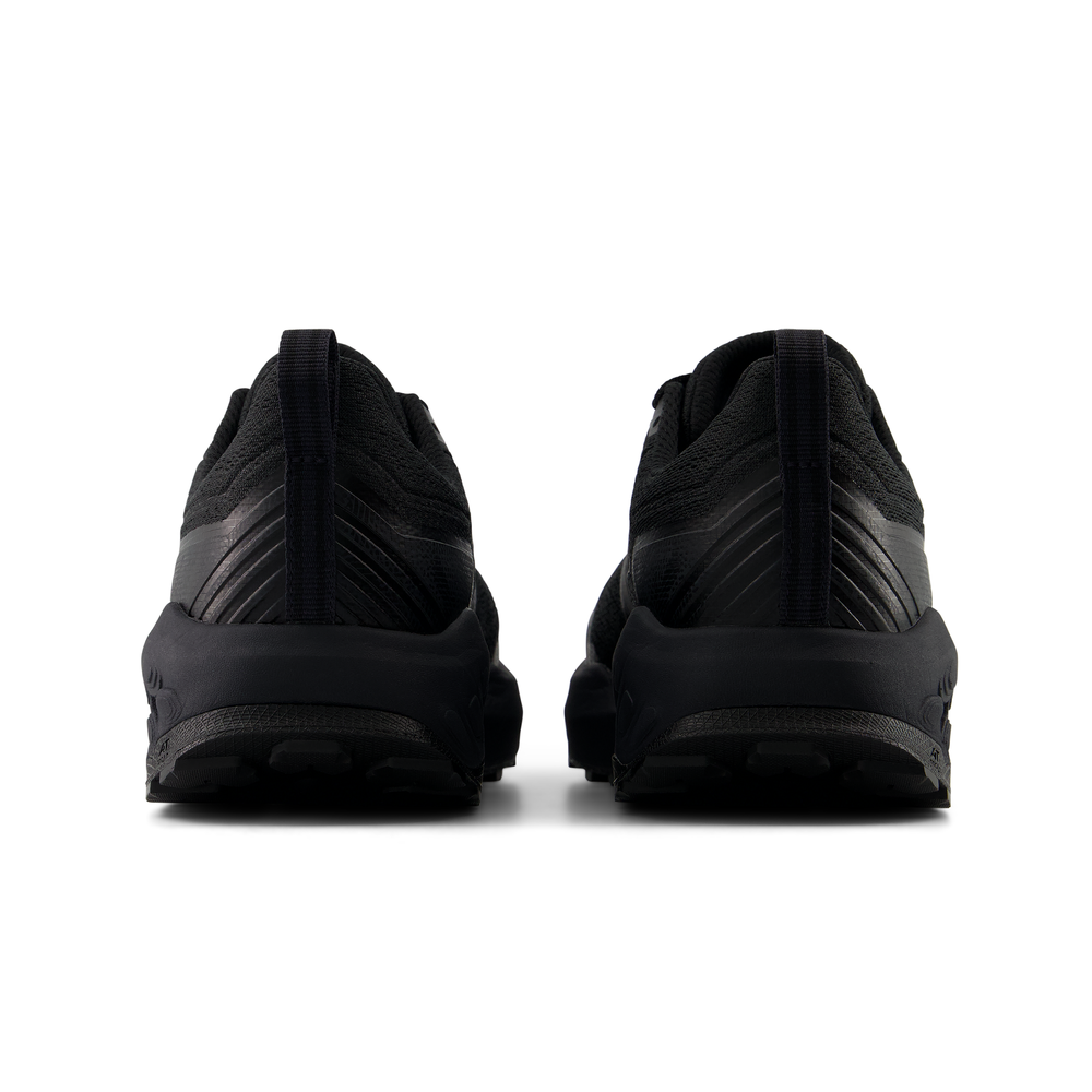 Pánské boty New Balance Fresh Foam Garoé v2 MGARO2RN – černé