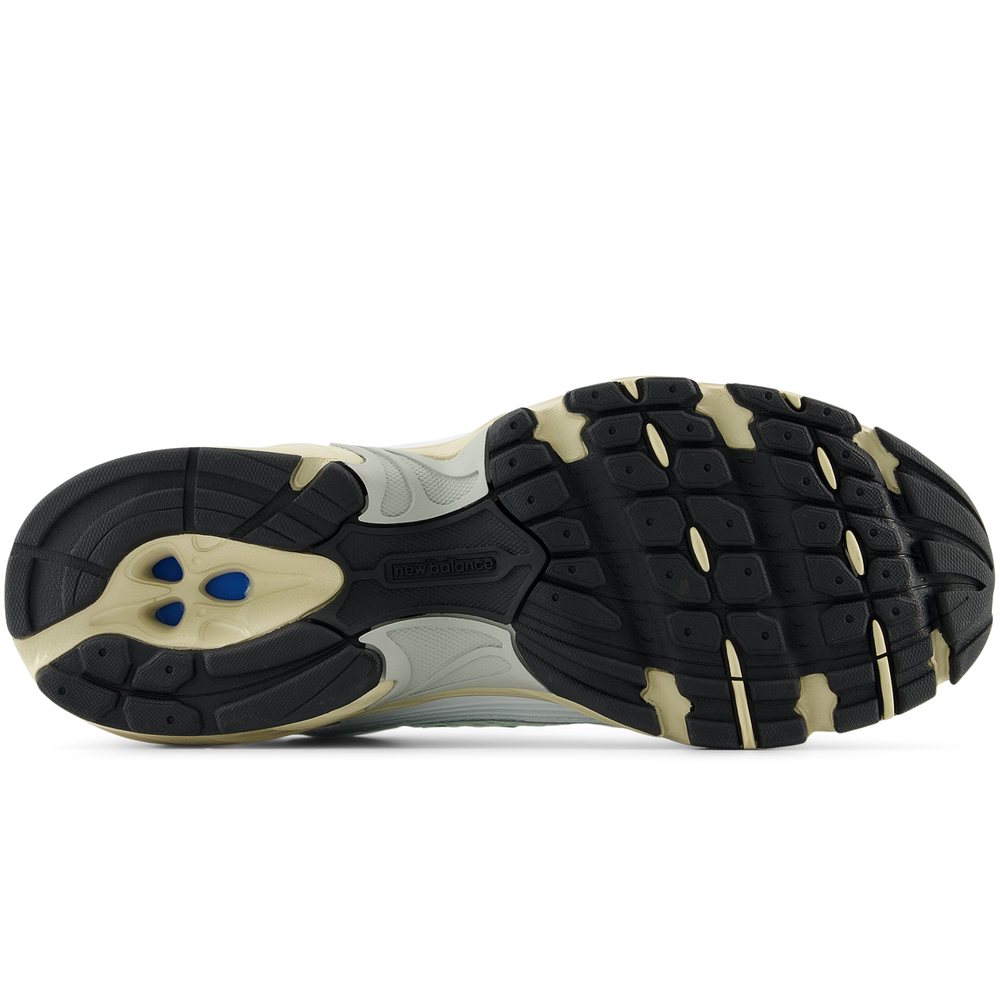 Unisex boty New Balance MR530EC – bílé