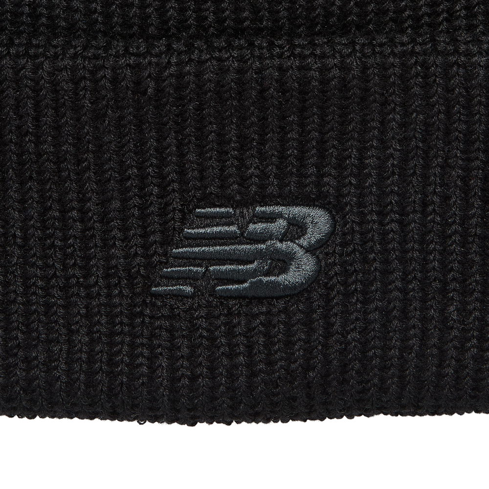 Čepice New Balance LAH00543BK – černé