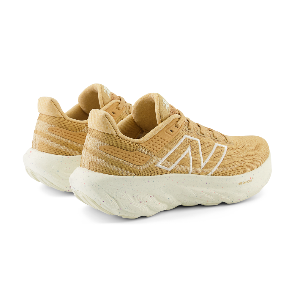 Dámské boty New Balance Fresh Foam 1080 v13 W1080N13 – hnědý