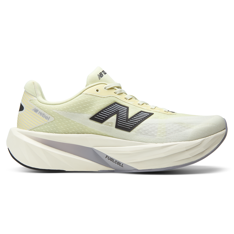 Pánské boty New Balance FuelCell Rebel v5 MFCX8QY – žluté