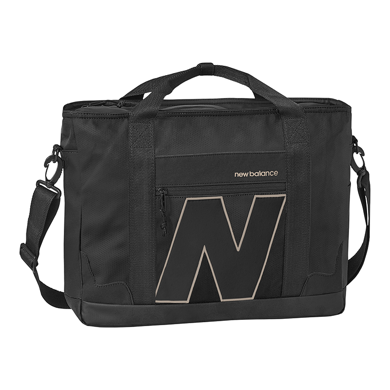 

Taška New Balance LAB33003BKK – černé