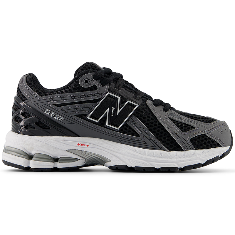 

Dětské boty New Balance PC1906CJ – černé