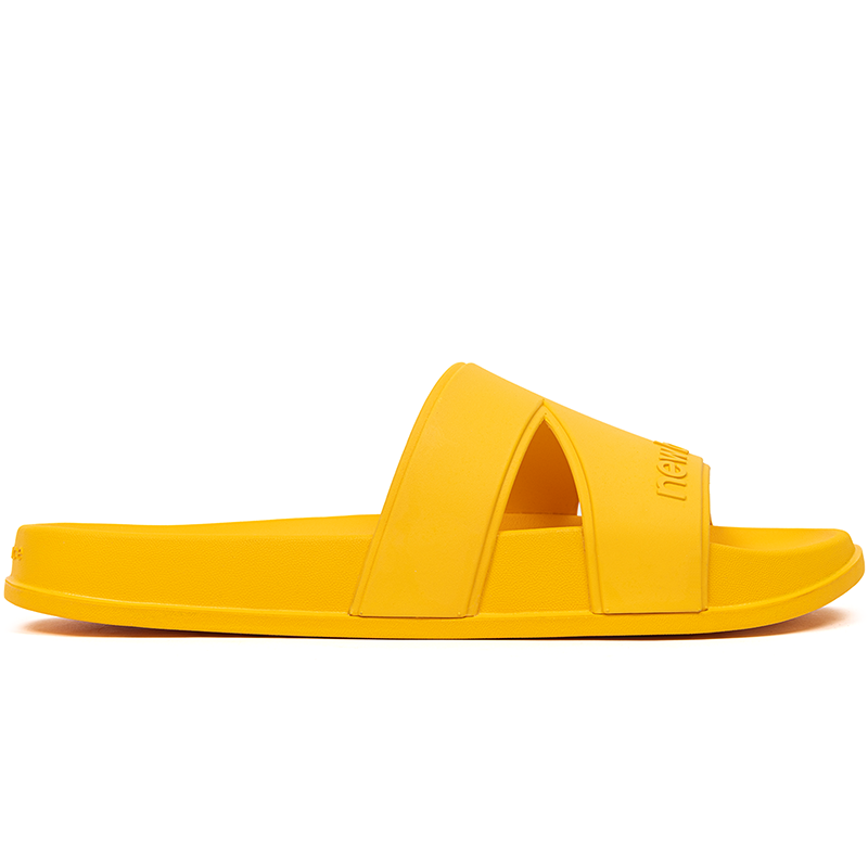 

Unisex pantofle New Balance SUF20SC1 – oranžová