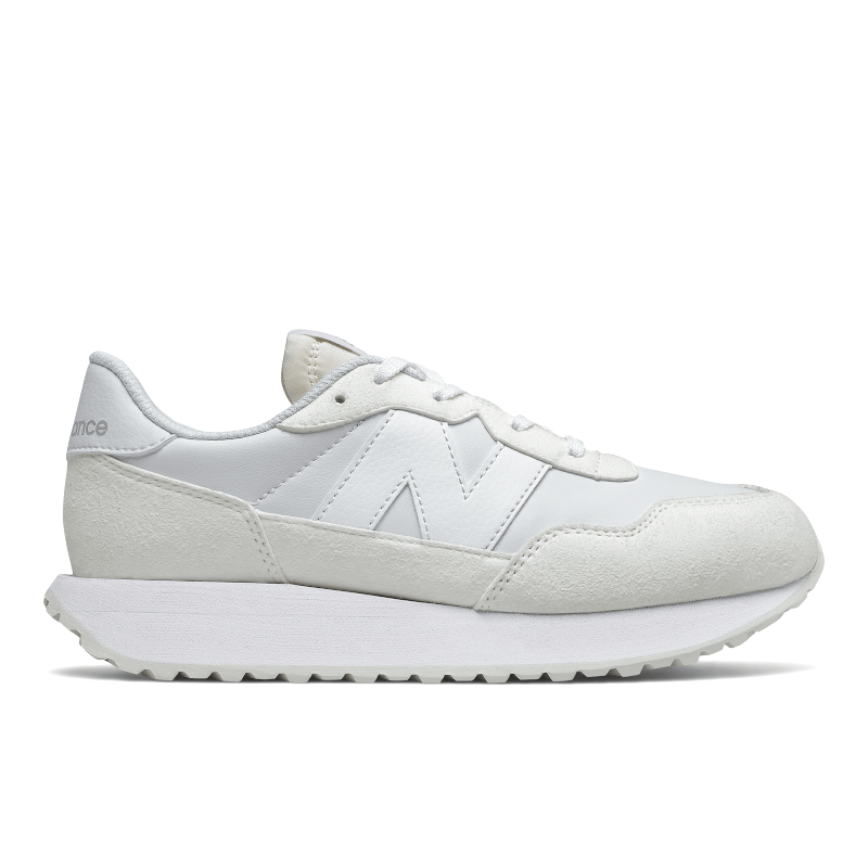 

New Balance GS237WT1