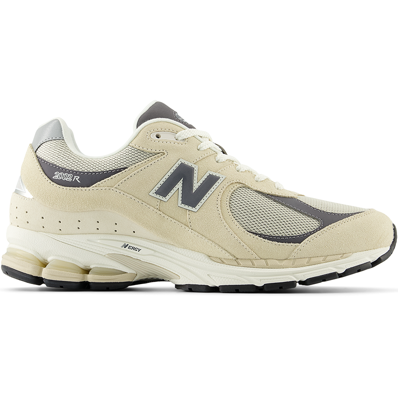 

Unisex boty New Balance M2002RFA – béžové