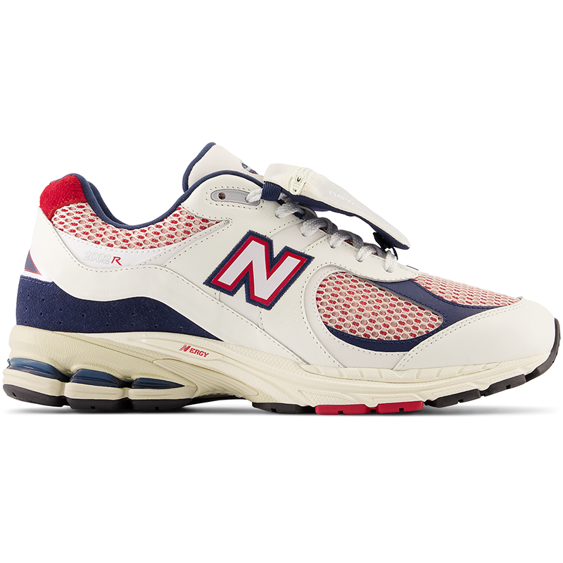 

Pánské boty New Balance M2002RVE – různobarevné