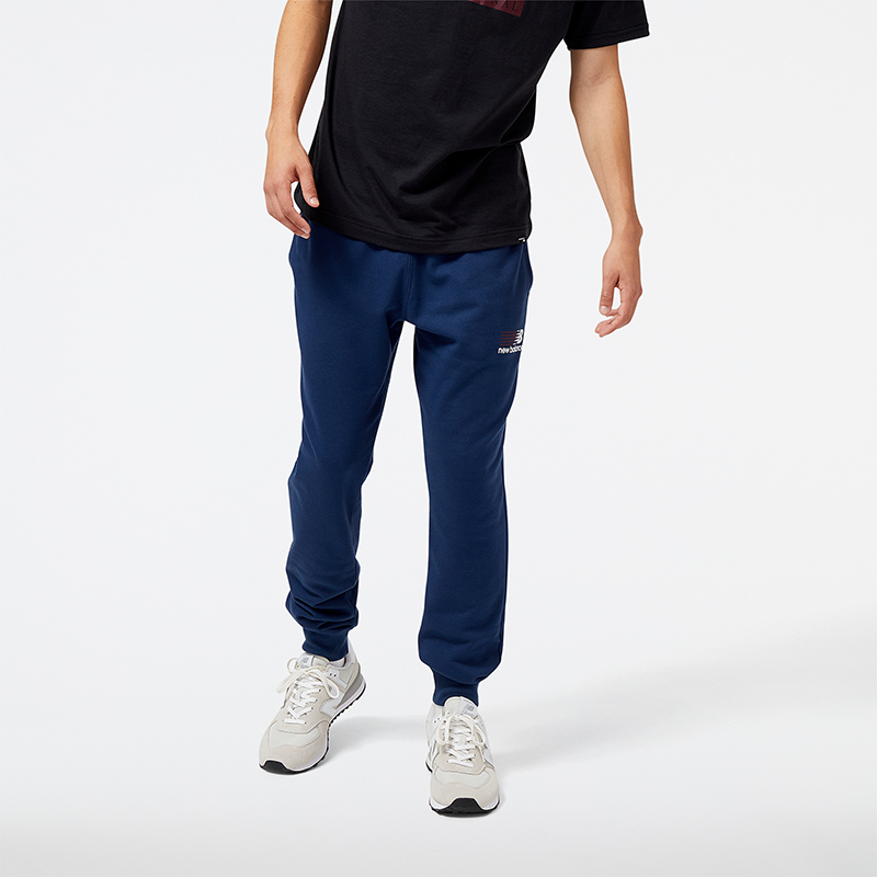 

Pánské kalhoty New Balance MP23901NNY – tmavomodrá