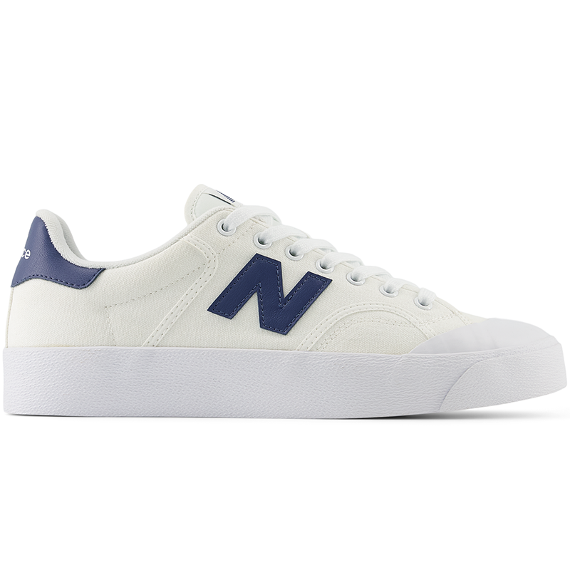 

Boty unisex New Balance BB100CNV – bílé