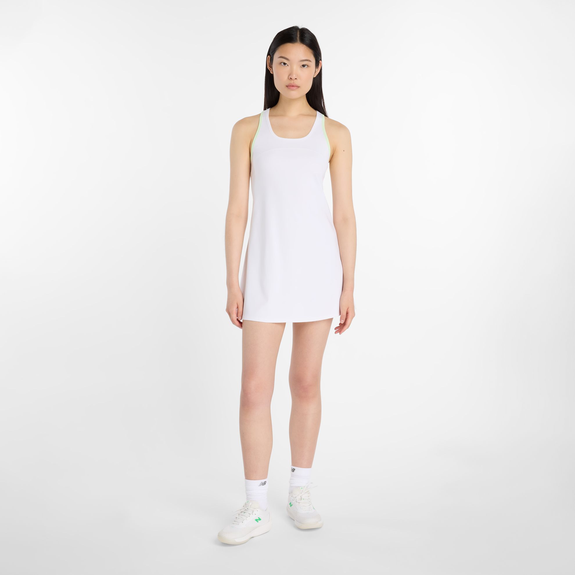 

Dámské šaty New Balance WD51401WT – bílé