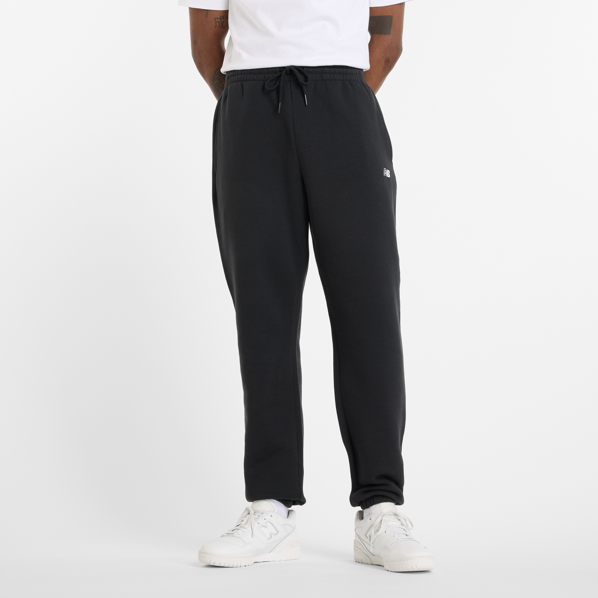 

Pánské kalhoty New Balance MP41503BK – černé