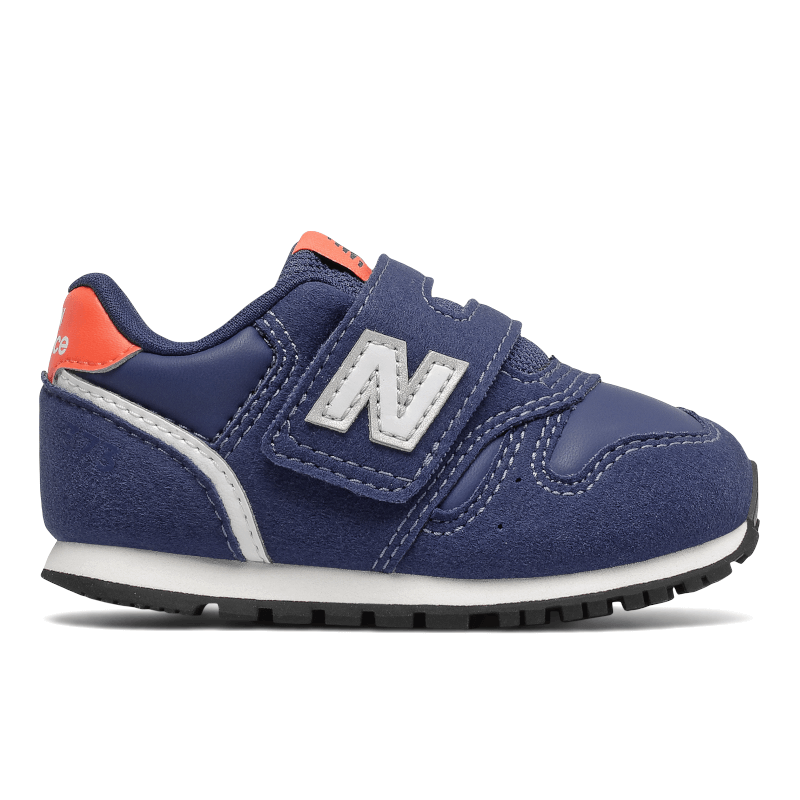 

New Balance IZ373WN2