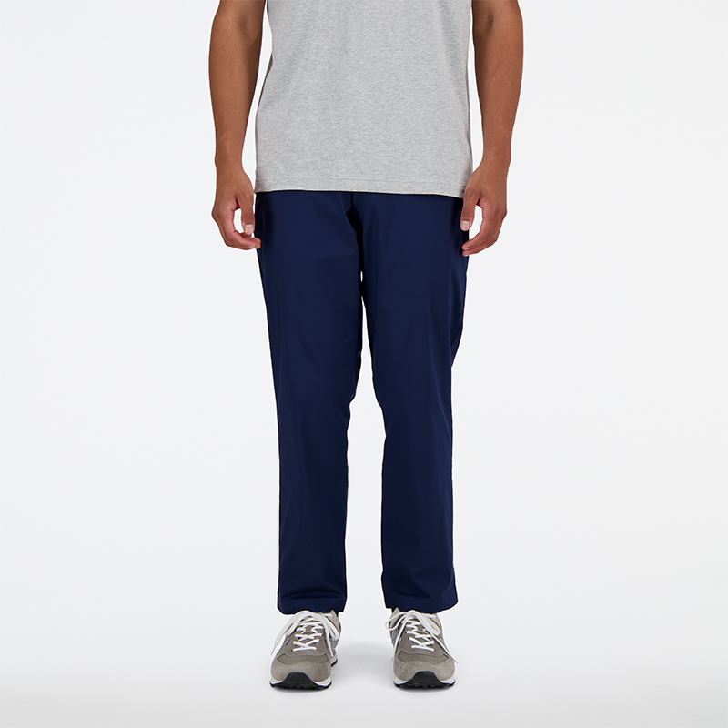 

Pánské kalhoty New Balance MP41575NNY – tmavomodrá