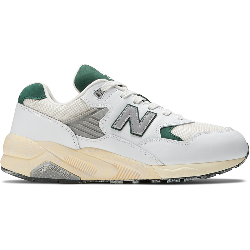 

Pánské boty New Balance MT580RCA – bílé