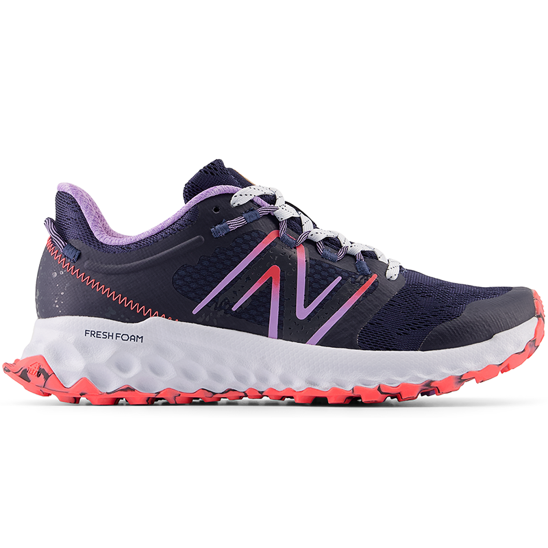 

Dámské boty New Balance Fresh Foam Garoé WTGAROLE – černé