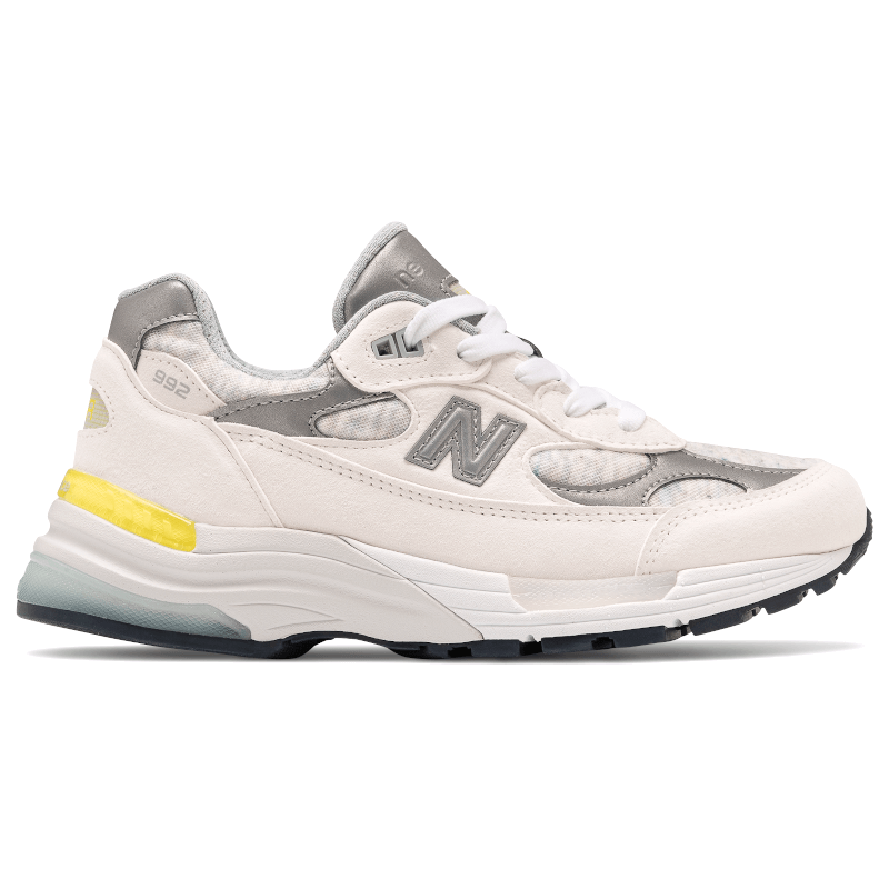 

New Balance W992FC