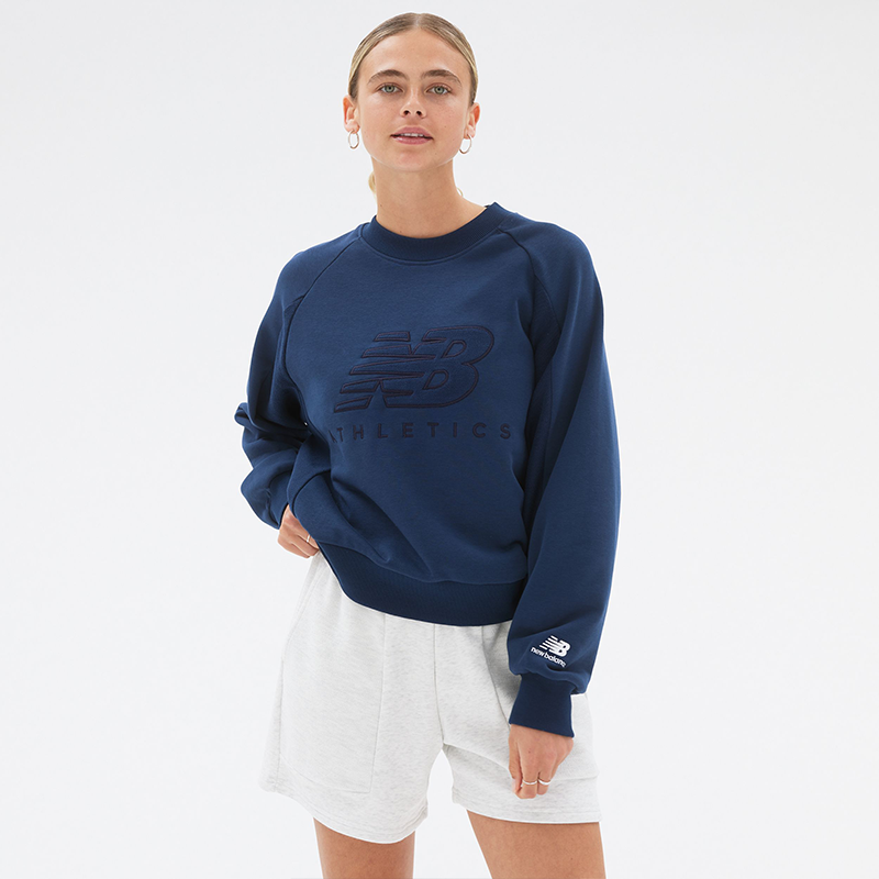 

Dámská mikina New Balance WT23501NGO – tmavomodrá