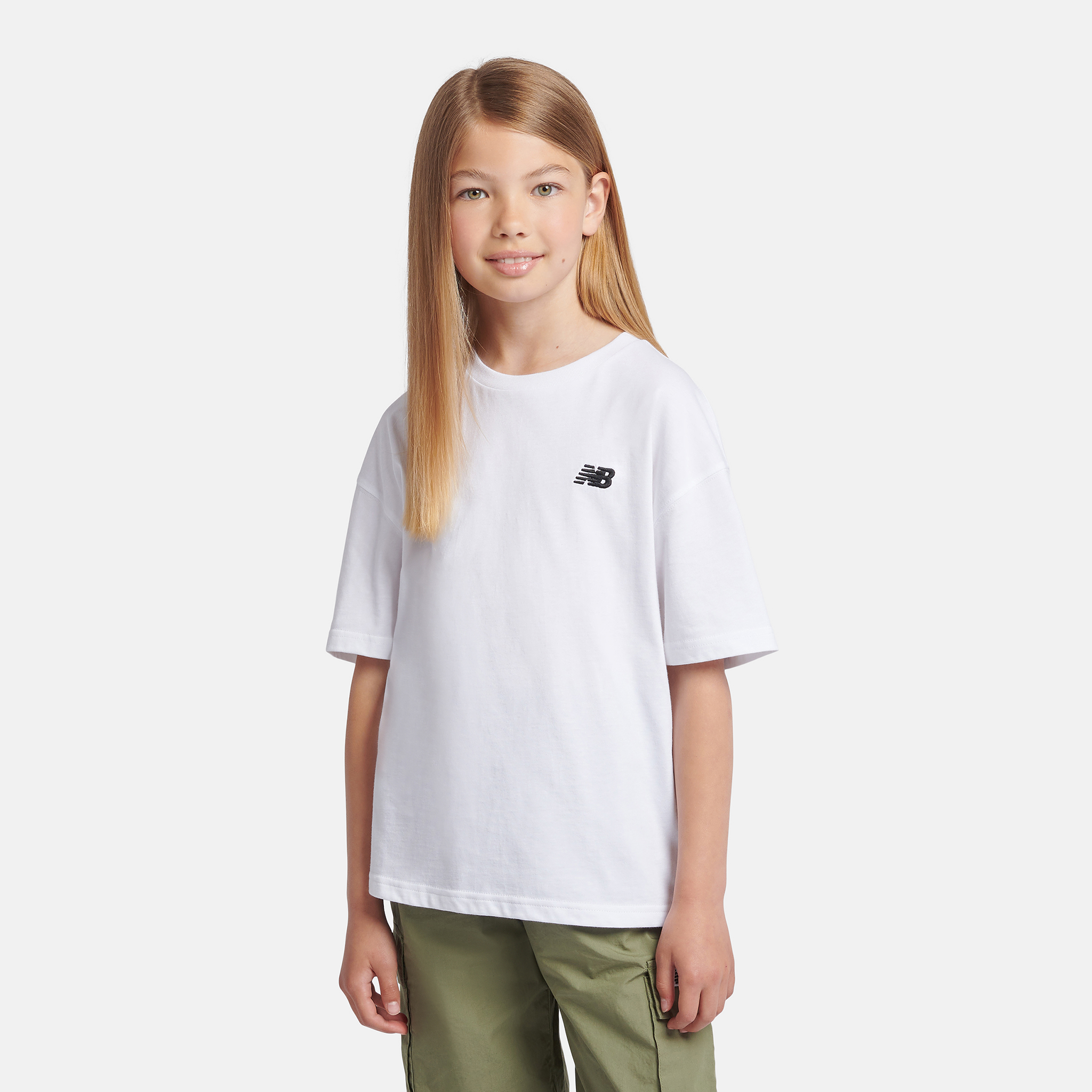 

Dětské tričko New Balance LAKG0001BWE – bílé