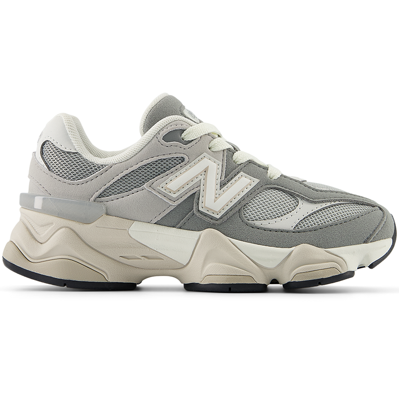 

Dětské boty New Balance PC9060EM – šedé