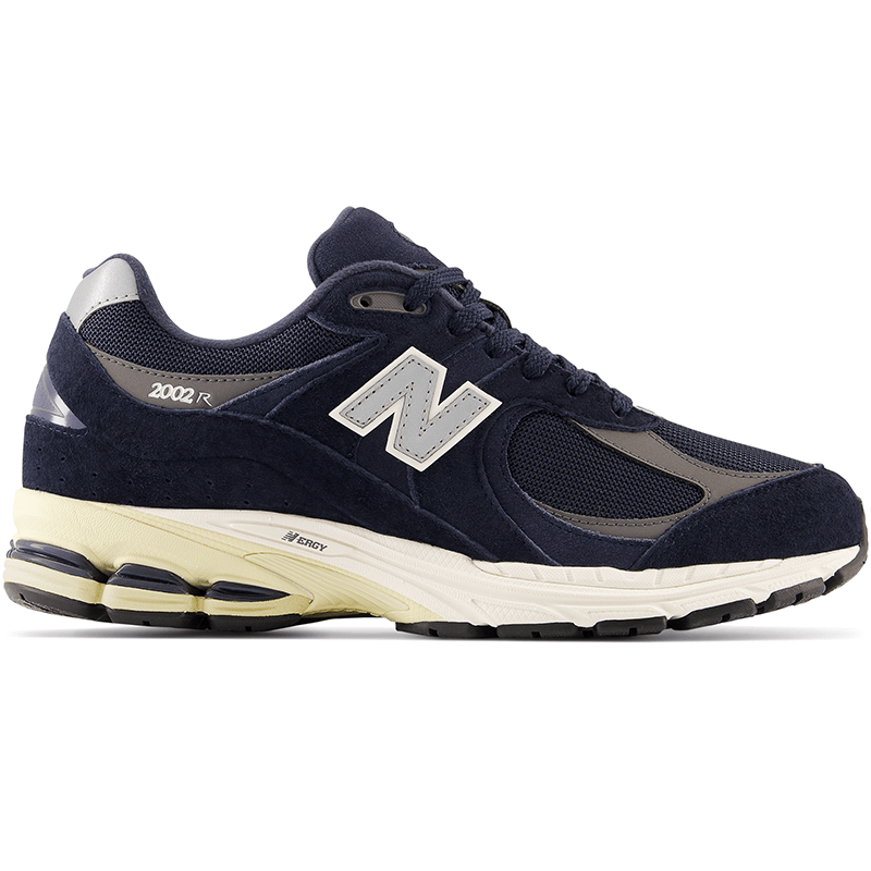 

Unisex boty New Balance M2002RCA – tmavomodrá
