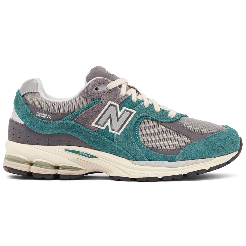 

Pánské boty New Balance M2002REM – různobarevné