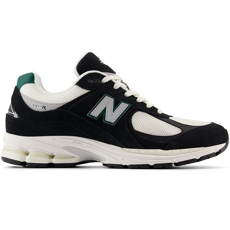 

Pánské boty New Balance M2002RRA – černé