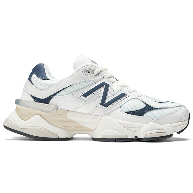 

Unisex boty New Balance U9060VNB – bílé