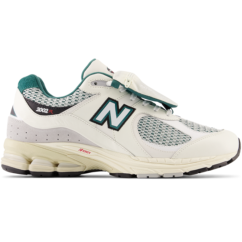 

Pánské boty New Balance M2002RVD – bílé